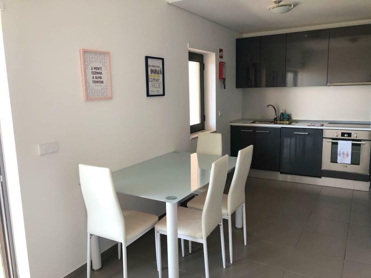 Amazing Apartment In Praia Da Rocha Portimão Exterior photo