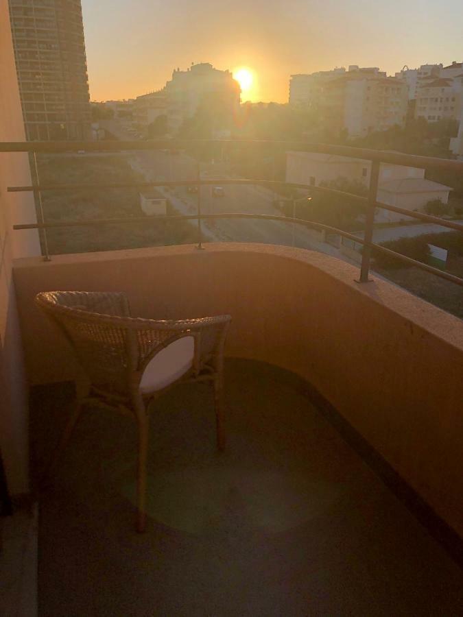 Amazing Apartment In Praia Da Rocha Portimão Exterior photo